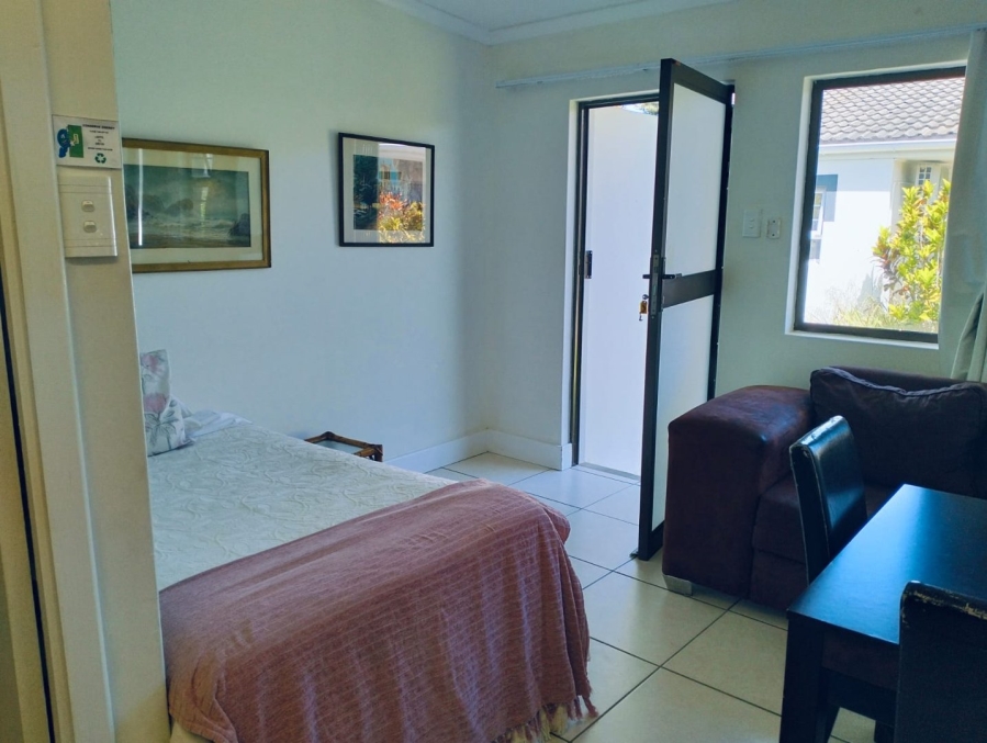 7 Bedroom Property for Sale in Berea Eastern Cape